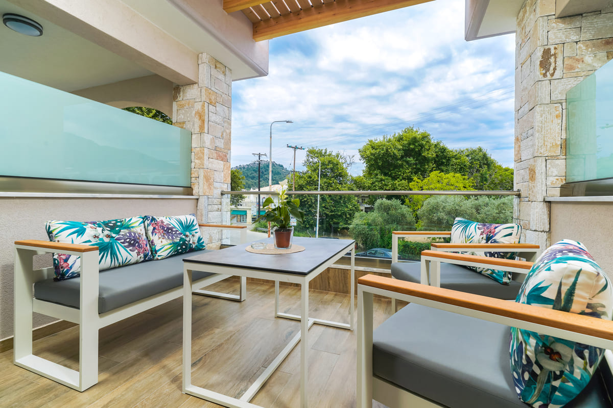 Tiara Holidays - Maria Elena Suites - deluxe double room balkon